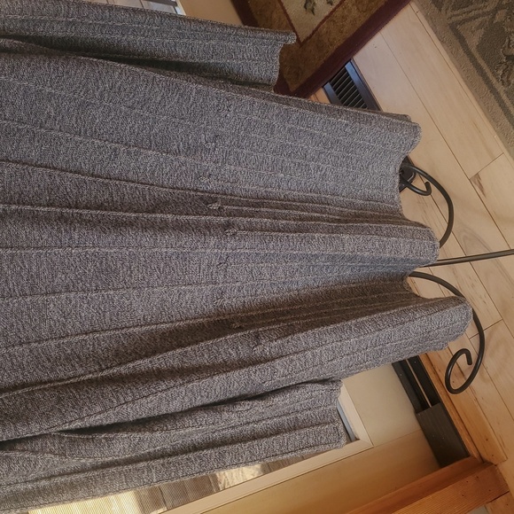 Pursuits, Ltd. Open Front Long Decorative Seamed‎ Accents Sz. M Cardigan - Picture 9 of 12